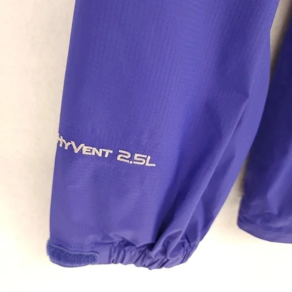 The North Face Hyvent 2.5L Hooded Jacket - Picture 4 of 10